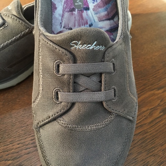Womens Skechers slipons, sz 8. DarkTaupe color. AirCooled MemoryFoam. GreatCond. - Picture 4 of 5